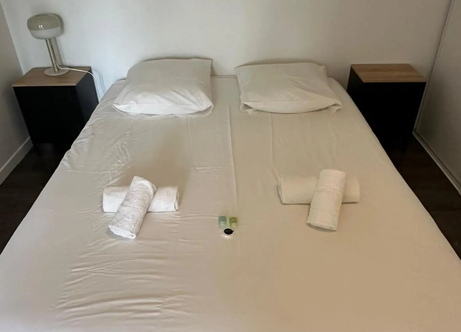 Villa Constance 3 Antibes - Spacieux Logement En Dernier Etage 0*,
