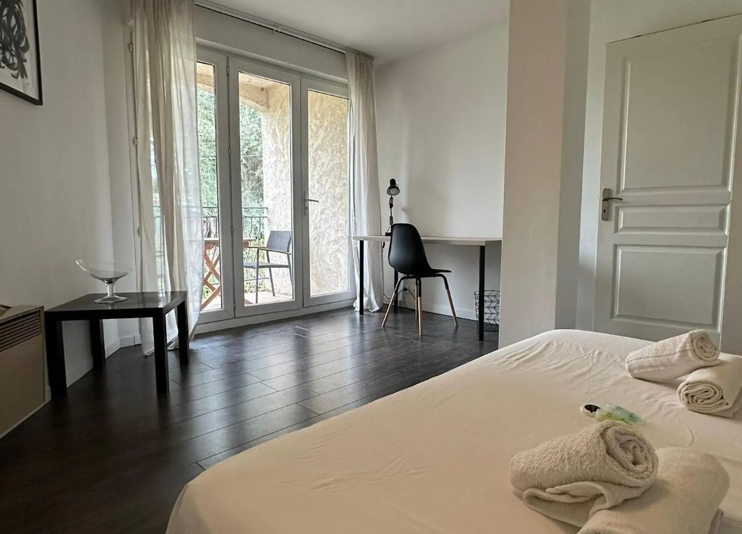Villa Constance 3 Antibes - Spacieux Logement En Dernier Etage Apartment