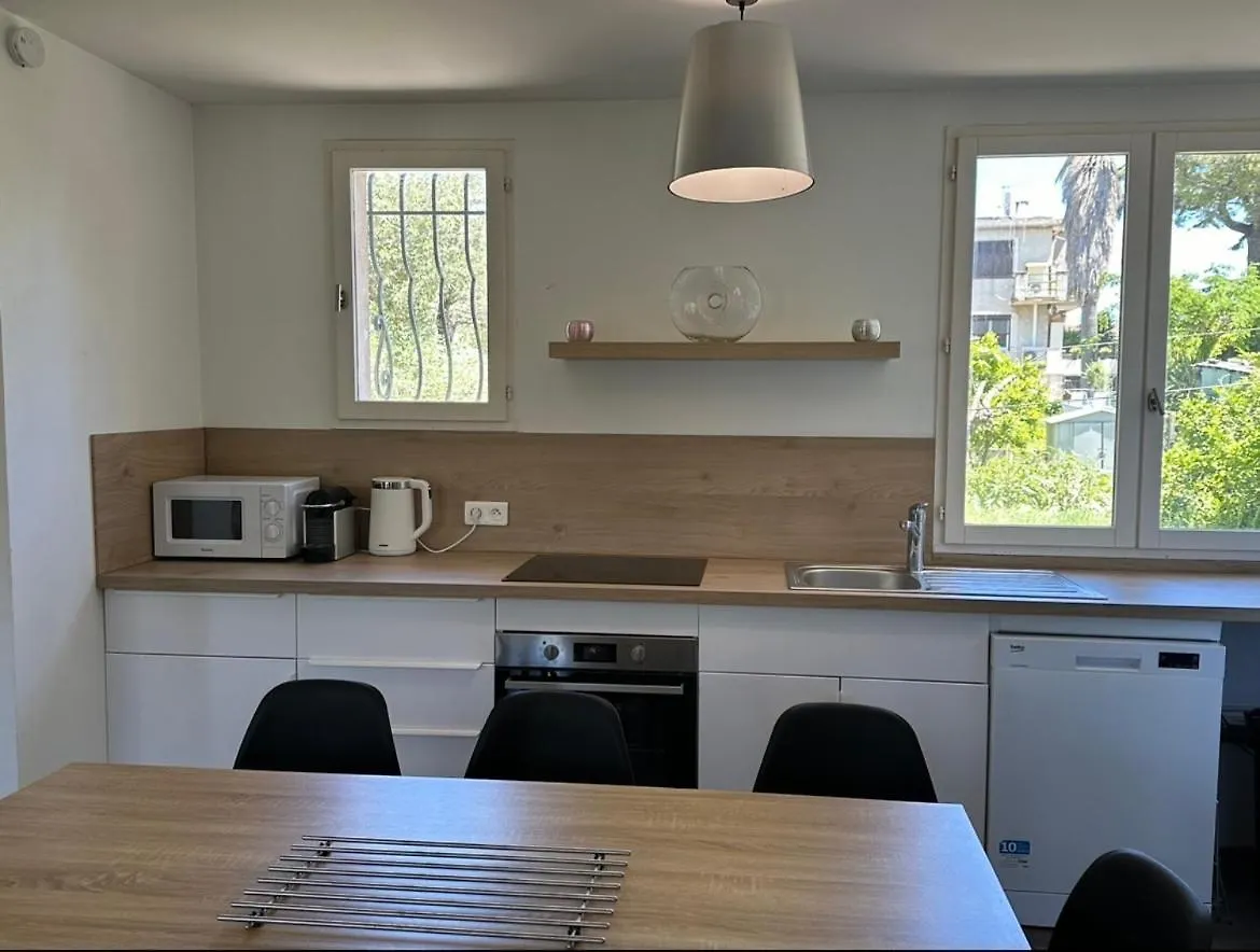 Apartment Villa Constance 3 Antibes - Spacieux Logement En Dernier Etage