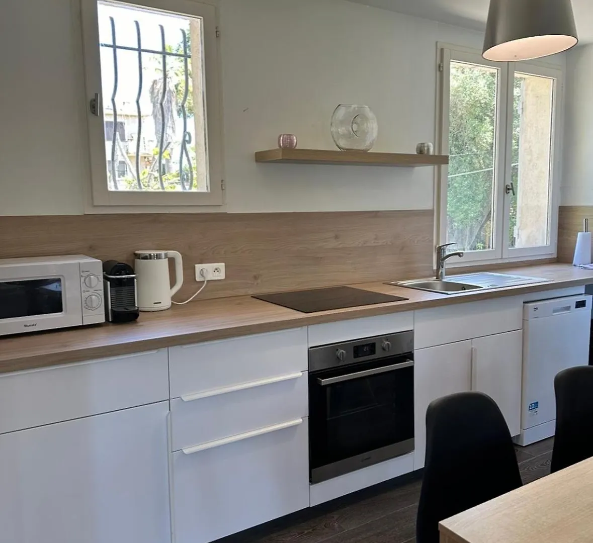 Villa Constance 3 Antibes - Spacieux Logement En Dernier Etage 0*,